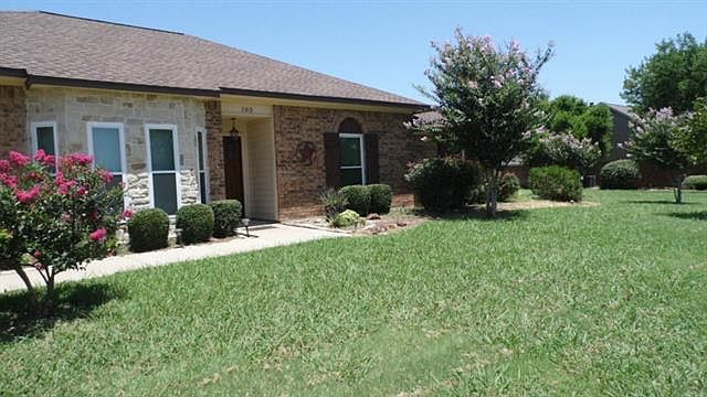 1st image of 185 Oak Trail Dr