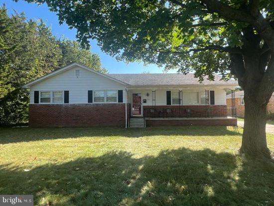 719 S State St, Vineland, NJ 08360