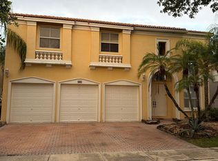 833 SW 167th Ave, Hollywood, FL 33027