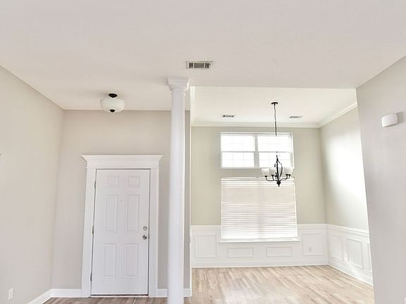 3rd image of 128 Brasher Dr