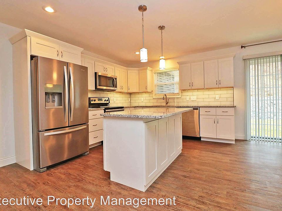 1st image of 2505 Copperfield Ct