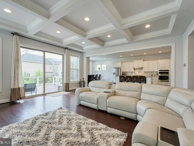 42046 Darlene Pl — Photo 10