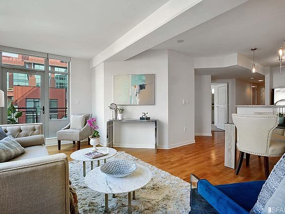 5th image of 170 King St Unit 802