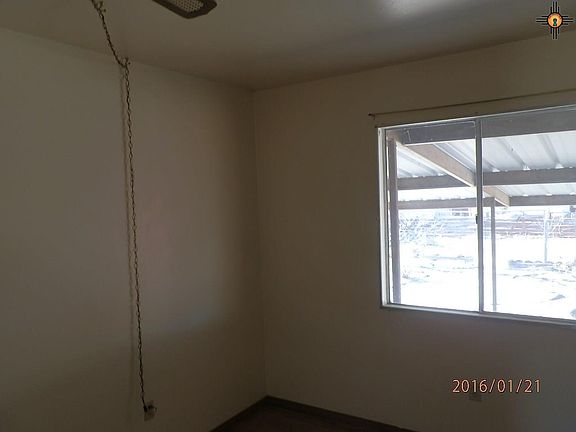 4th image of 206 N Silver St