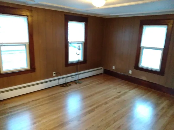 275 Main St #2, Waterville, ME 04901