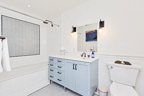 Sold by Douglas Elliman | media 7