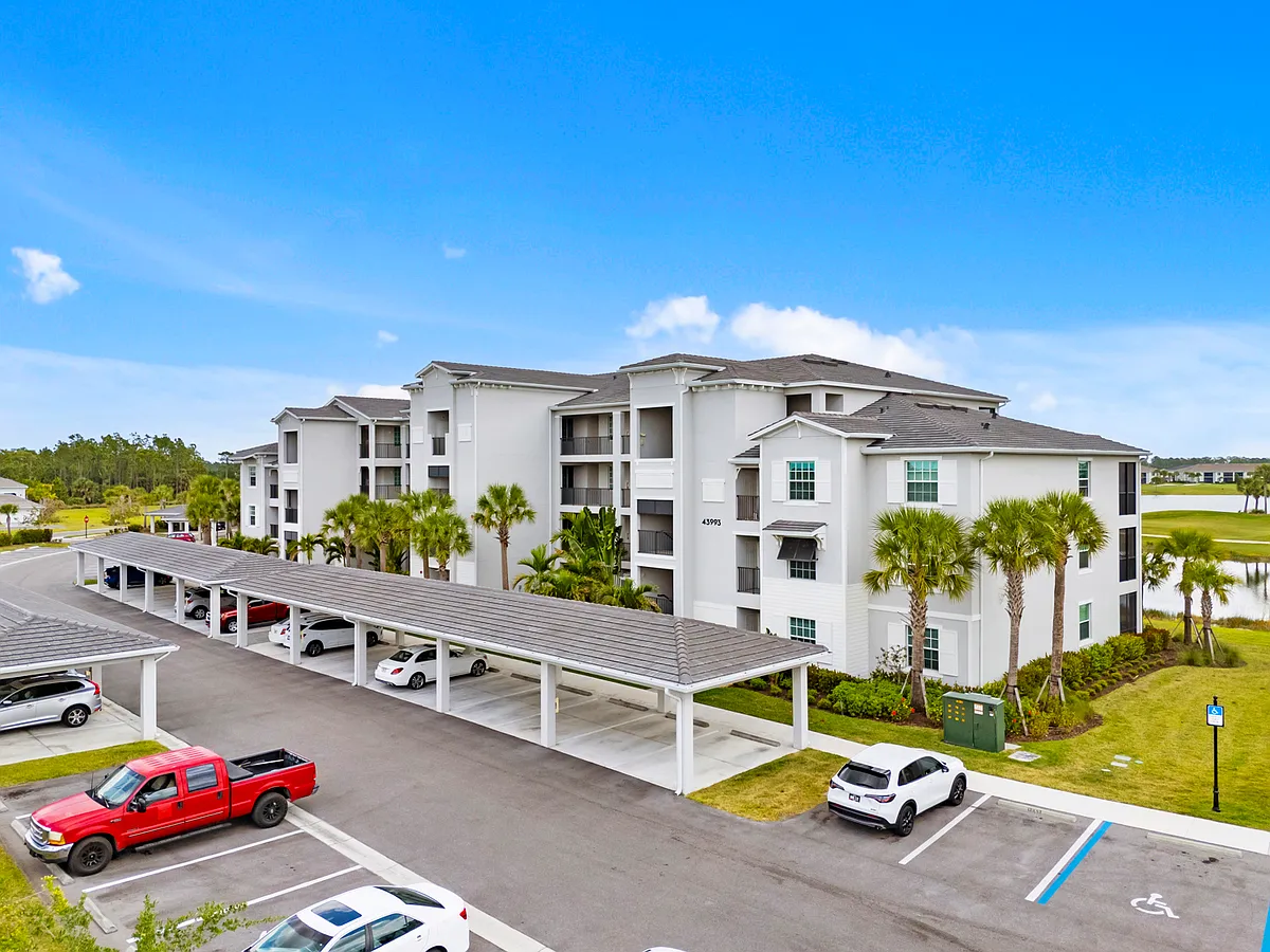 Building Photo - 43993 Boardwalk Loop #1915