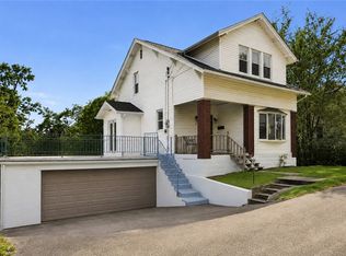 9 Pioneer Ave, Pittsburgh, PA 15229