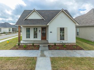 206 Green Cay Dr, Youngsville, LA 70592