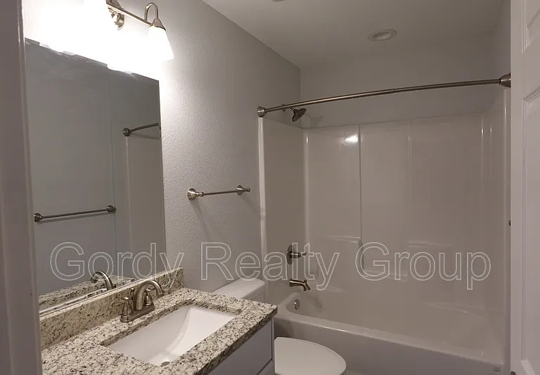 4772 Rill Loop — Photo 7