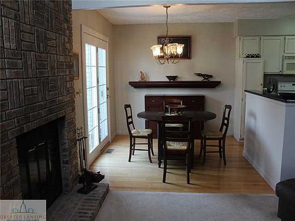 5th image of 1770 E Whitegate Ln #17
