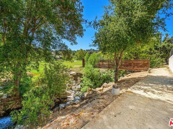 4724 Park Granada Unit 217, Calabasas, CA 91302