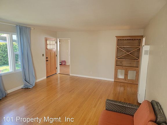 5th image of 117 N Salinas St #10971705
