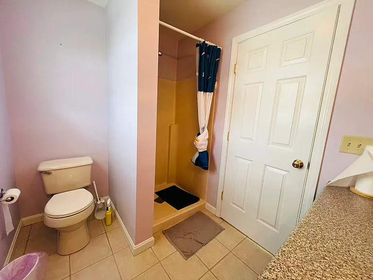 38 Raymond St — Photo 12