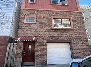 7007 Madison St APT 2, West New York, NJ 07093