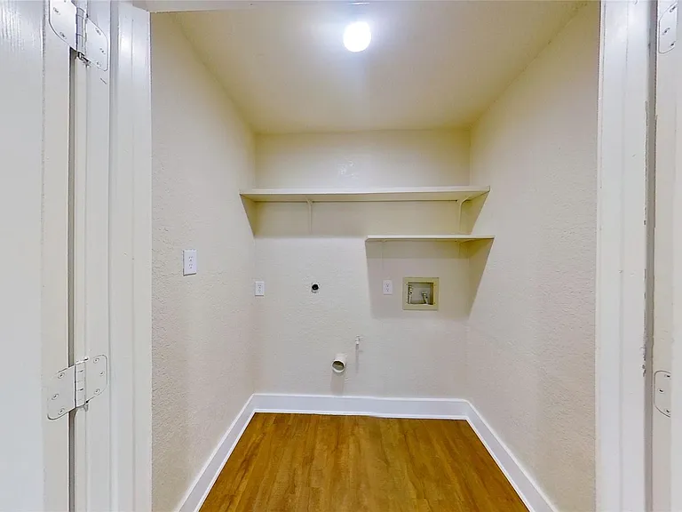 2107 Magnolia Dr #B — Photo 14