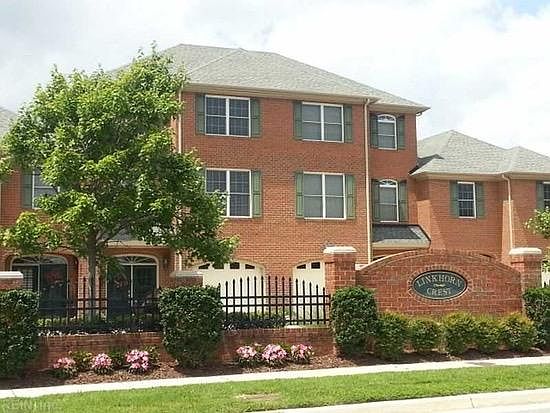 1st image of 905 Royal Tern Way
