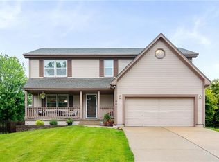 805 NE Adams Dr, Lees Summit, MO 64086