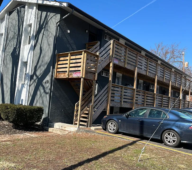 40 McMillen Ave
