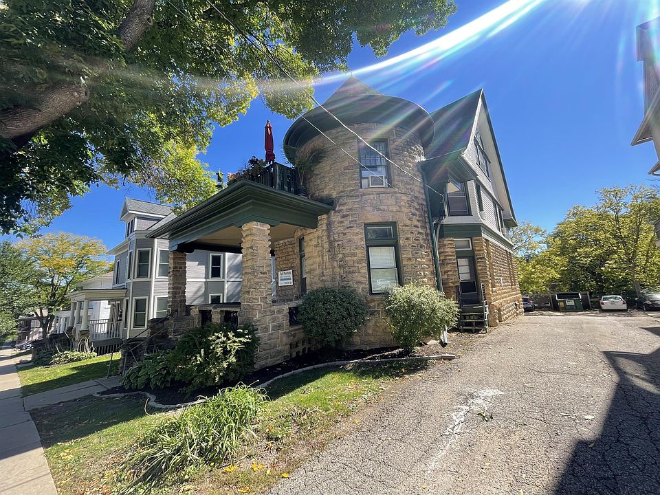 1st image of 137 E Gorham St #17350353