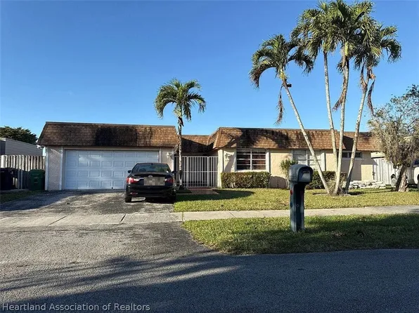 13451 SW 99th Ter, Miami, FL 33186