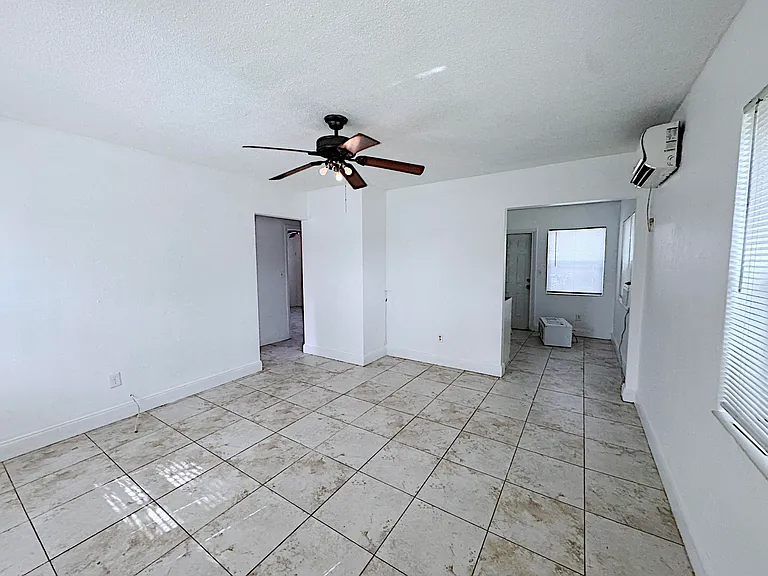 511 SE 2nd Ave S #SOUTH — Photo 42