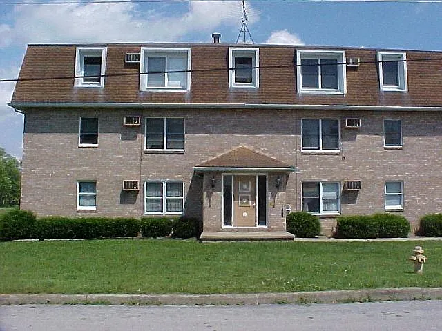 351 Kendall Ave