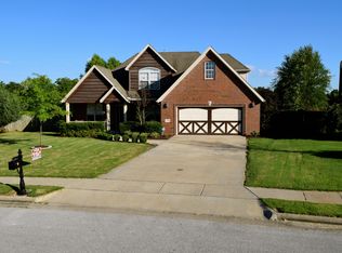 1700 W Cottonwood St, Rogers, AR 72758