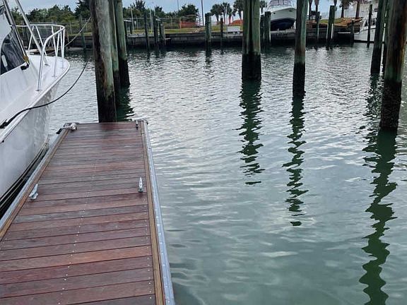 3rd image of 100 Olde Towne Yacht Club Dr #C-5