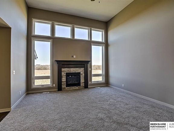 4th image of 5003 Heartland Dr