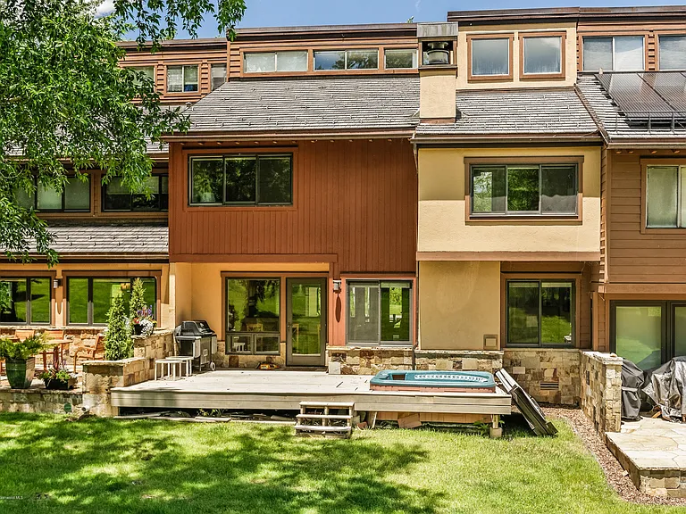 408 Snowmass Club Cir #10 — Photo 17