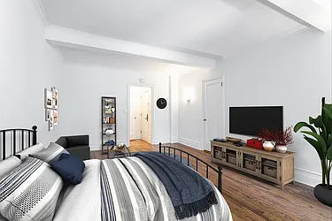 Rented by Cooper & Cooper Real Estate