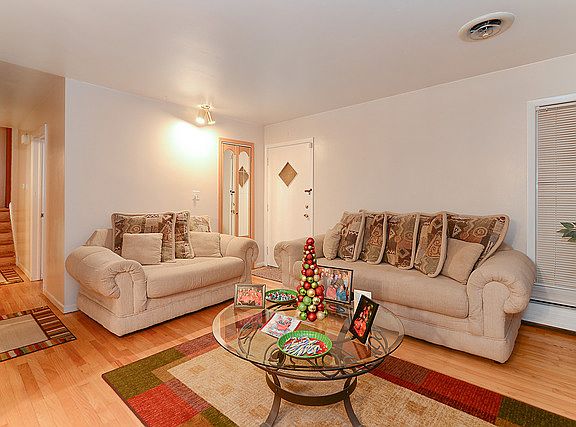 2nd image of 1354 Buffalo Ave