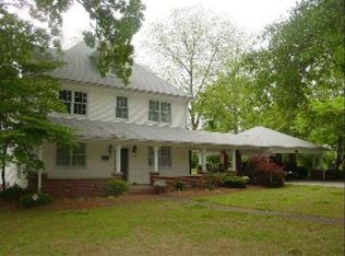 295 Bowdon St, Tallapoosa, GA 30176