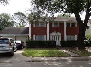 2705 Burke Rd, Pasadena, TX 77502