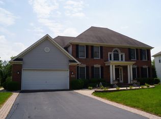 740 Sigmund Rd, Naperville, IL 60563