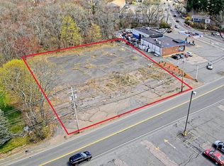 383 Quincy St, Brockton, MA 02302