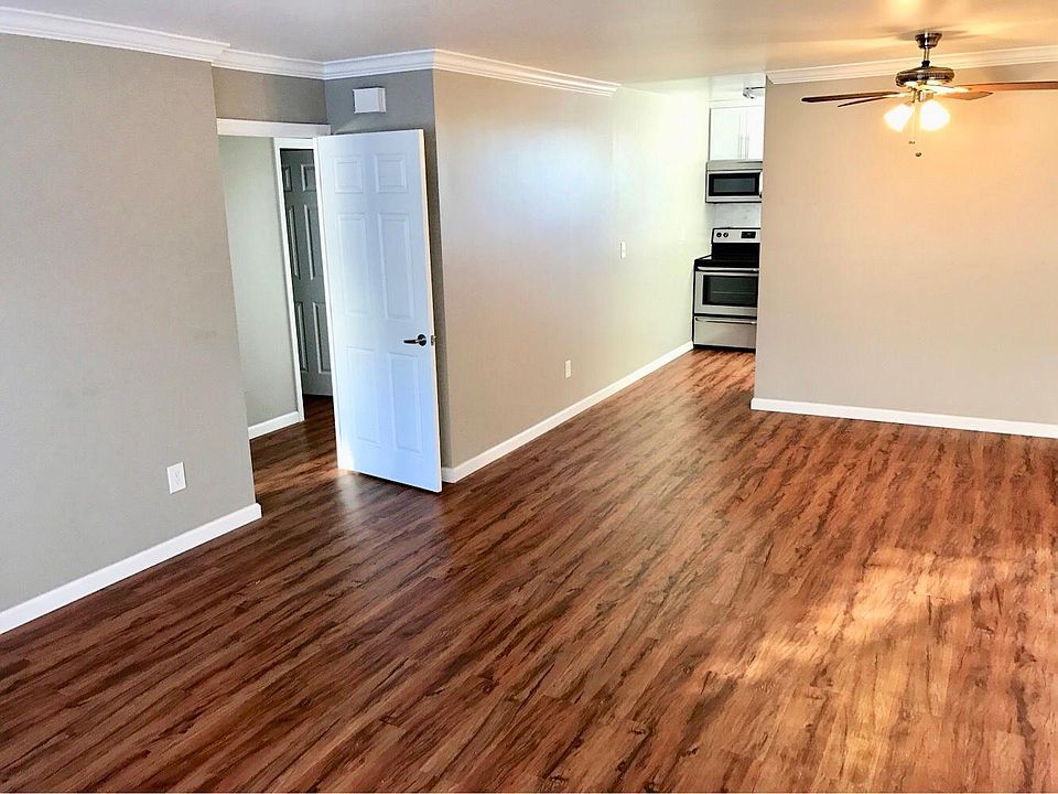 1st image of 4133 Kansas St APT 2M