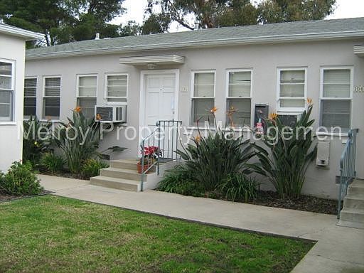 1st image of 104 Dickinson St