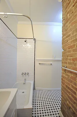 Rented by Compass | media 23