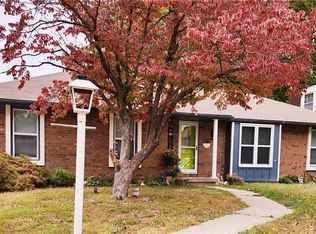 2410 N 73rd Pl, Kansas City, KS 66109