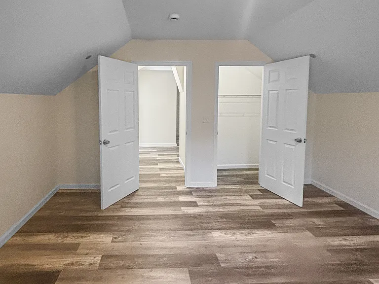 358 Pomeroy Ave #2 — Photo 9