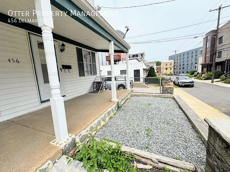 456 Delmar St #2 — Photo 30