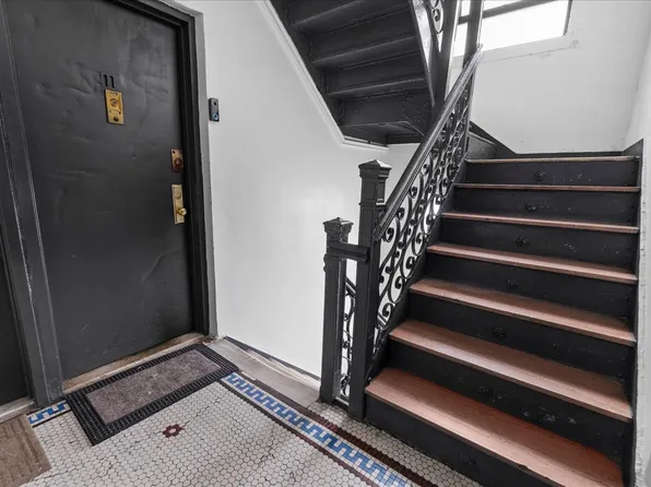 560 East 189th Street image 10 of 14