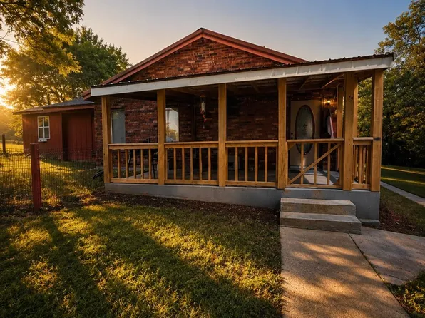 5787 Highway 63, Houston, MO 65483