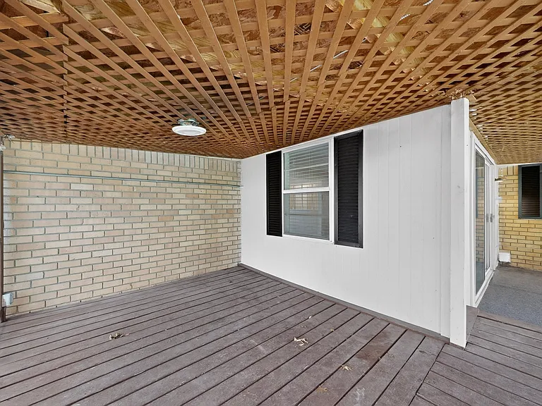 1016 Sproles Dr — Photo 39