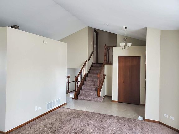 2nd image of 2040 Wildwood Ln