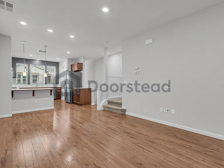 612 Barcelona Loop — Photo 11