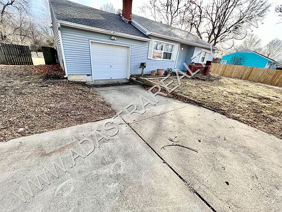 2nd image of 8009 Spring Valley Rd