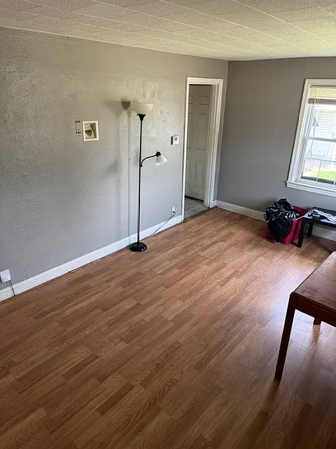 2 bed, 720 sqft, $1,265 — Photo 2